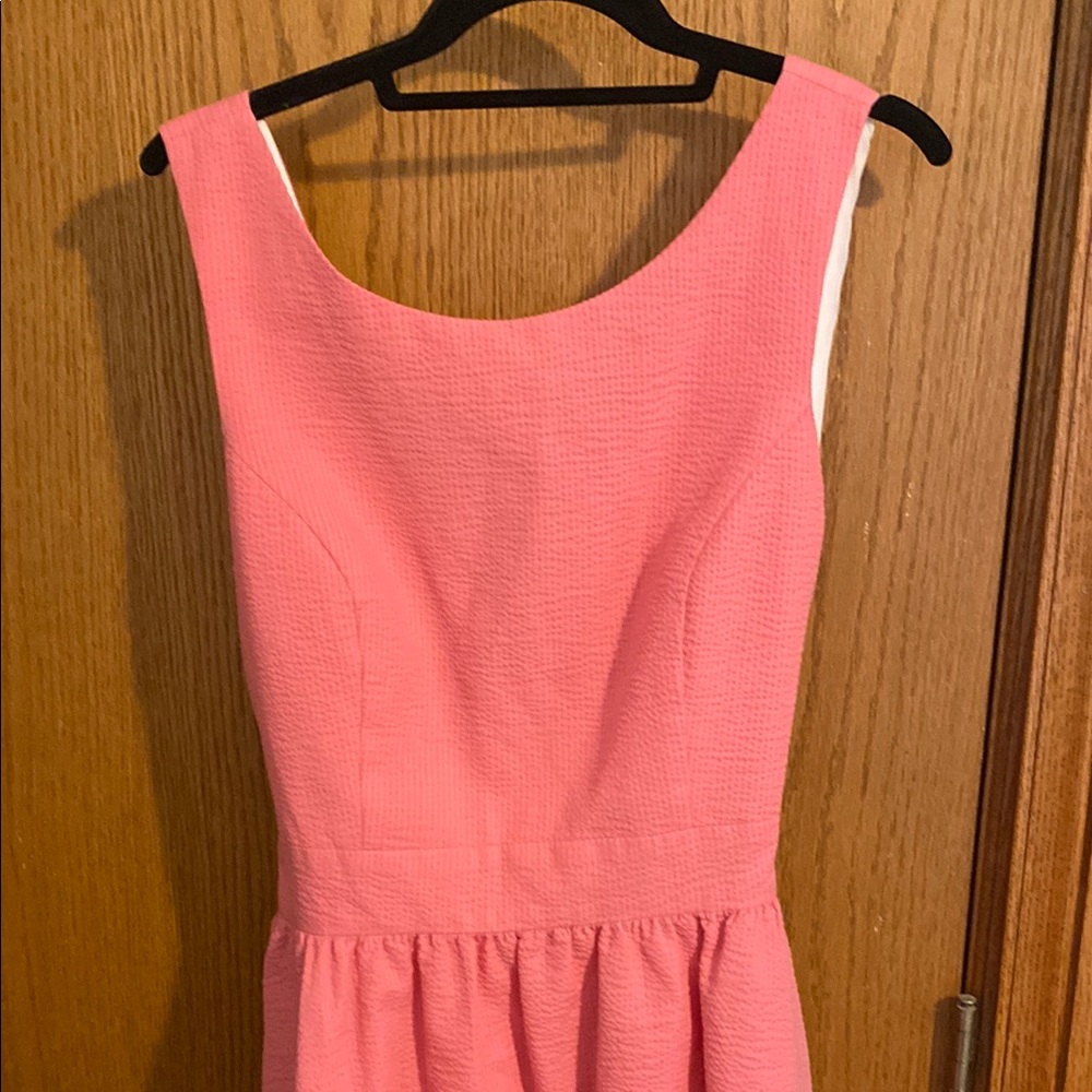 Elegant Pink Sleeveless Dress